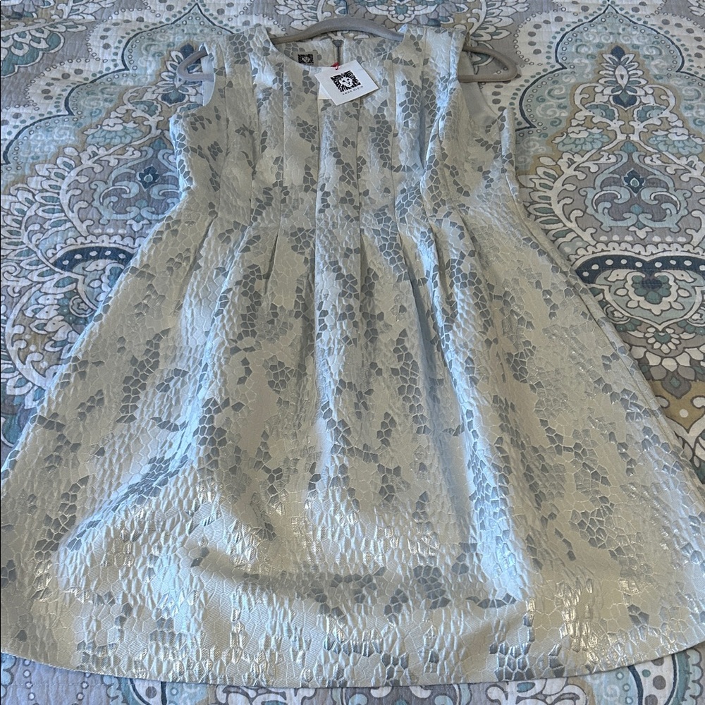 NWT Anne Klein Elegant Silver Patterned Women’s Dress